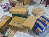 Hàng gởi các đại lý và khách lẻ